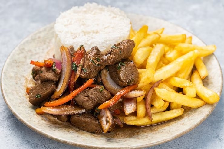 Lomo saltado