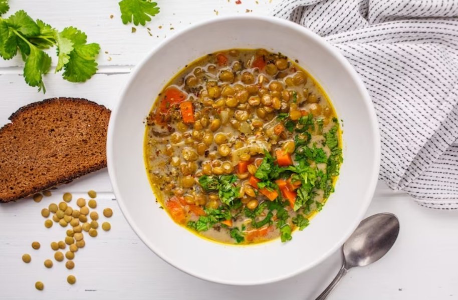 Sopa de lentilha com curry